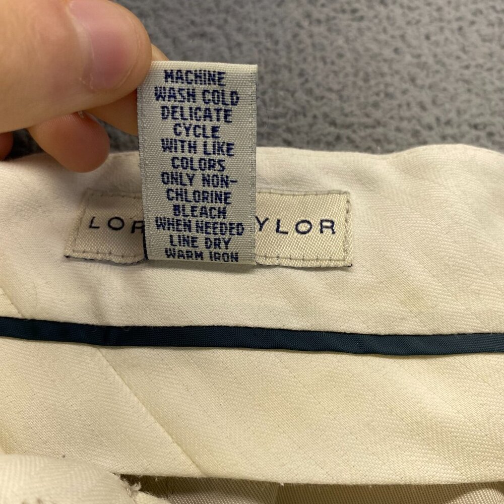 Lord & Taylor Ivory Relaxed Pants Women's‎ size 10 Pleated Front Career - Picture 4 of 10